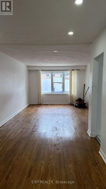 Toronto (Cliffcrest) fourplex for rent - 15A ROCKWOOD DRIVE
