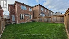 Aurora apartment for rent - 130 MAJOR CRESCENT