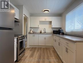 Niagara Falls (Downtown) apartment for rent - 4354 FIFTH AVENUE