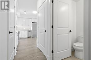 Oakville (Wm Westmount) condo for rent - 811 - 2333 KHALSA GATE 811