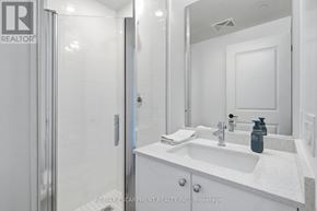 Oakville (Wm Westmount) condo for rent - 811 - 2333 KHALSA GATE 811