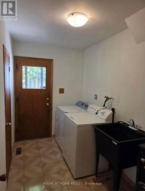 Mississauga (Applewood) apartment for rent - 1010 BLOOR STREET