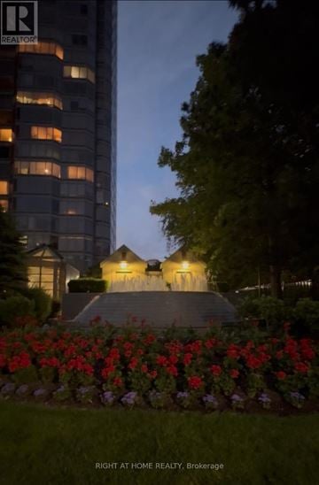 Toronto (Mimico) condo for rent - # 1812 - 1 PALACE PIER COURT # 1812