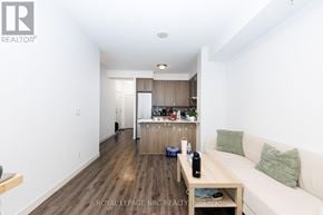 Burlington (Freeman) condo for rent - 506 - 2093 FAIRVEW STREET S 506