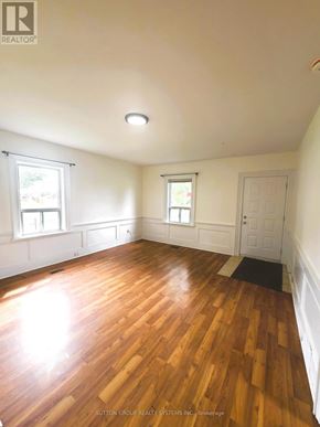 King apartment for rent - 798 KING ROAD