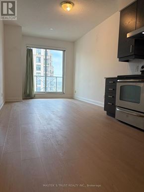 Markham (Unionville) condo for rent - 621 - 8228 BIRCHMOUNT ROAD 621
