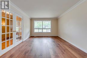Oakville (Fa Falgarwood) apartment for rent - A room with wooden floors and a window letting in light.