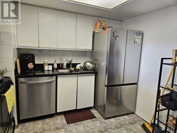 Toronto (Eglinton East) condo for rent - 901 - 2460 EGLINTON AVENUE E 901