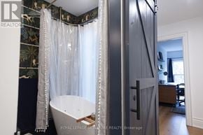 Toronto (University) townhouse for rent - 132 MAJOR STREET