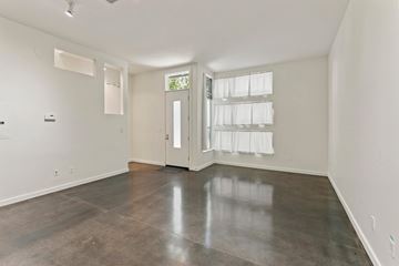 Oakland house for rent - 7 Ealing Lane