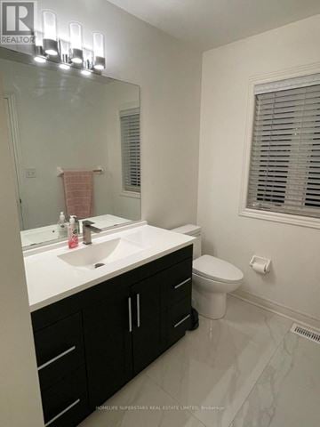 Mississauga (Churchill Meadows) apartment for rent - 3661 BALA DRIVE