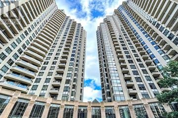 Toronto (Willowdale East) condo for rent - 2029 - 15 NORTHTOWN WAY 2029