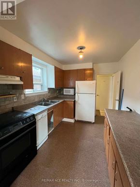 Toronto (Cliffcrest) apartment for rent - MAIN - 3715 ST CLAIR AVENUE E Main