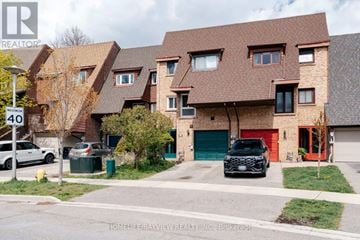 Toronto (Eringate-Centennial-West Deane) townhouse for rent - 17 STONEHAM ROAD