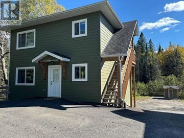 Huntsville (Chaffey) triplex for rent - 121 CHAFFEY TOWNSHIP ROAD