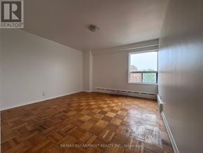 Hamilton (Durand) multi-family for rent - 405 - 325A JAMES STREET S 405