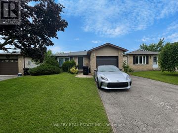 Barrie (Grove East) apartment for rent - MAIN - 73 HICKLING TRAIL Main