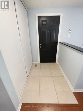 Barrie (Grove East) apartment for rent - MAIN - 73 HICKLING TRAIL Main