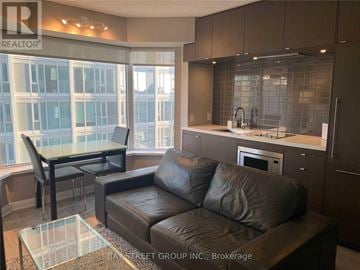 Toronto (Annex) condo for rent - 1709 - 155 YORKVILLE AVENUE 1709