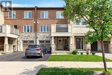 Oakville (Go Glenorchy) townhouse for rent - 312 JEMIMA DRIVE