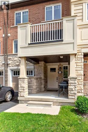 Oakville (Go Glenorchy) townhouse for rent - 312 JEMIMA DRIVE