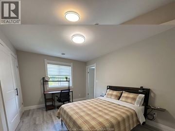 Windsor apartment for rent - 917 Mckay AVENUE Unit# Front-Room 1-5