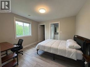 Windsor apartment for rent - 917 Mckay AVENUE Unit# Front-Room 1-5