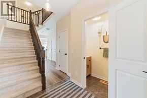 Hamilton (Lakeshore) townhouse for rent - 17 SOUTHSHORE CRESCENT