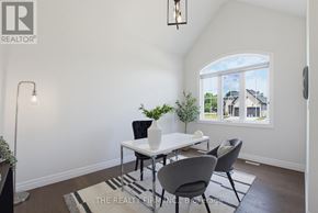 Thames Centre apartment for rent - A dining room with a table and chairs.