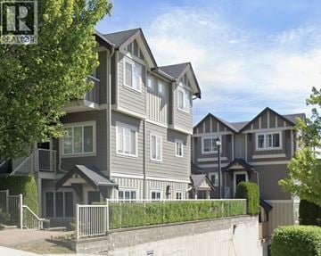 Burnaby townhouse for rent - 111 368 ELLESMERE AVENUE 111