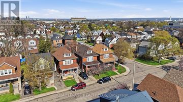 Hamilton (Crown Point) apartment for rent - 115 KENSINGTON AVENUE N