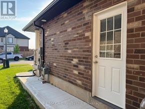 Woodstock (Woodstock - North) apartment for rent - LOWE UNIT - 1522 CAEN AVENUE Lowe Unit