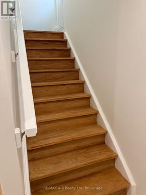 Woodstock (Woodstock - North) apartment for rent - LOWE UNIT - 1522 CAEN AVENUE Lowe Unit
