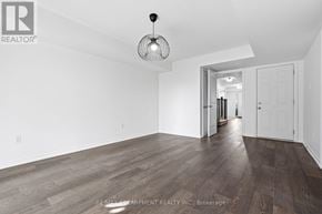 Hamilton (Waterdown) townhouse for rent - 17 SAVAGE DRIVE