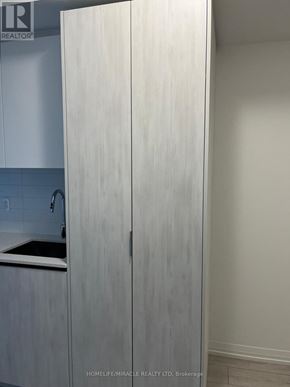 Toronto (Waterfront Communities) condo for rent - 1801 - 400 KING STREET 1801