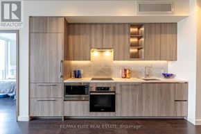 Toronto (Bayview Village) condo for rent - 612 - 85 MCMAHON DRIVE 612