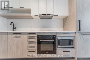 Toronto (Forest Hill South) condo for rent - 826 - 91 MONTCLAIR AVENUE 826