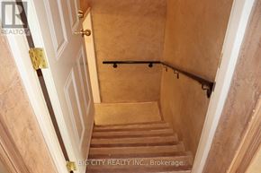 Toronto (Ionview) apartment for rent - LOWER - 30 LOZOWAY DRIVE Lower