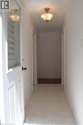 Hamilton apartment for rent - 275 LOCHEED Drive Unit# Lower Lower