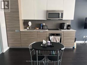 Toronto (Kensington-Chinatown) condo for rent - 706 - 210 SIMCOE STREET 706