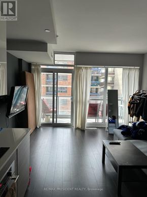 Toronto (Kensington-Chinatown) condo for rent - 706 - 210 SIMCOE STREET 706
