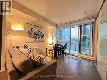Toronto (Bay Street Corridor) condo for rent - 1803 - 770 BAY STREET 1803