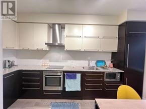 Toronto (Bay Street Corridor) condo for rent - 1803 - 770 BAY STREET 1803