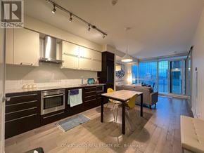 Toronto (Bay Street Corridor) condo for rent - 1803 - 770 BAY STREET 1803