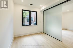Toronto (Dovercourt-Wallace Emerson-Junction) duplex for rent - LANEWAY - 679 GLADSTONE AVENUE Laneway
