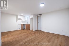 Toronto (Oakwood Village) multi-family for rent - 2 - 7 EARNSCLIFFE ROAD 2