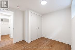 Toronto (Oakwood Village) multi-family for rent - 2 - 7 EARNSCLIFFE ROAD 2