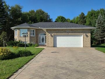 Sault Ste. Marie house for rent - 284 Millcreek Drive