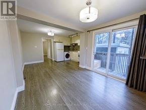 Toronto (The Beaches) apartment for rent - 2 - 258 KENILWORTH AVENUE 2