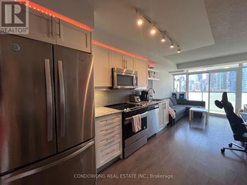 Toronto (Moss Park) condo for rent - 1910 - 400 ADELAIDE STREET E 1910
